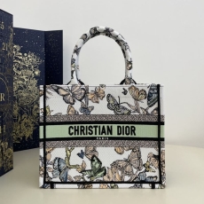 Christian Dior Shopping Bags